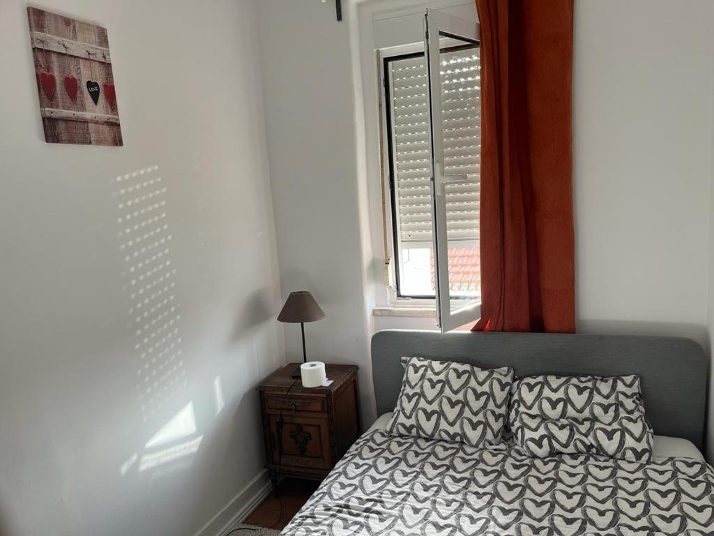 Cc Bay House Hostel Costa da Caparica Room photo